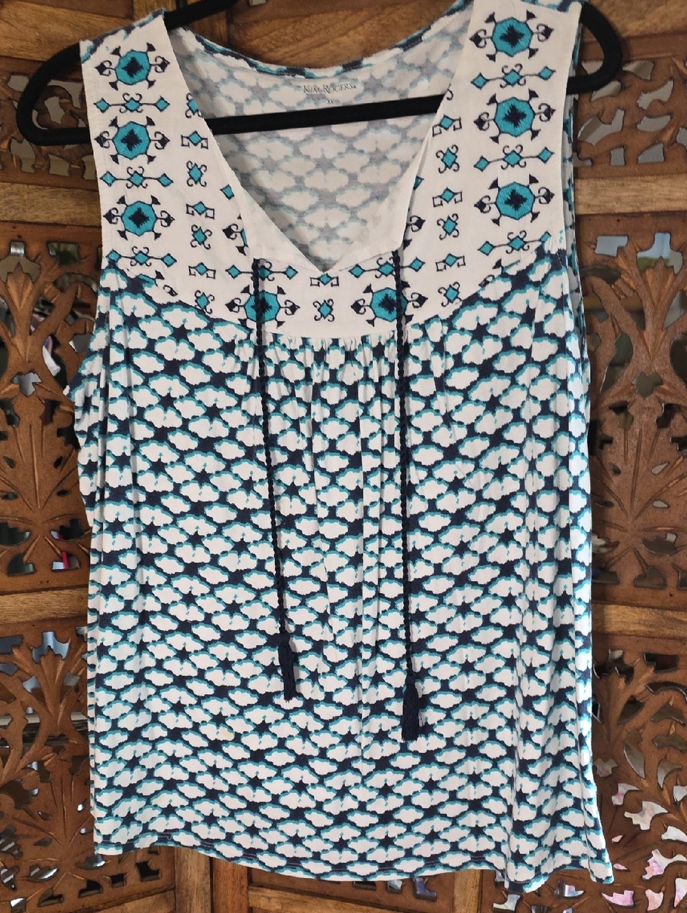 Kim Rogers Teal and White Printed V-Neck Tank